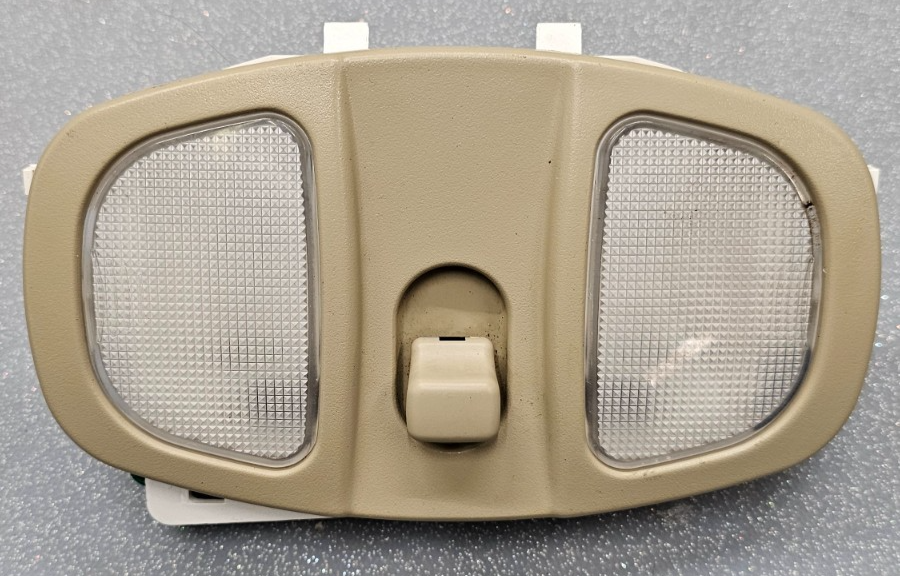 🔥02-09 Saturn Vue Torrent Equinox Overhead Console Dome Light Lamp Sunroof Tan