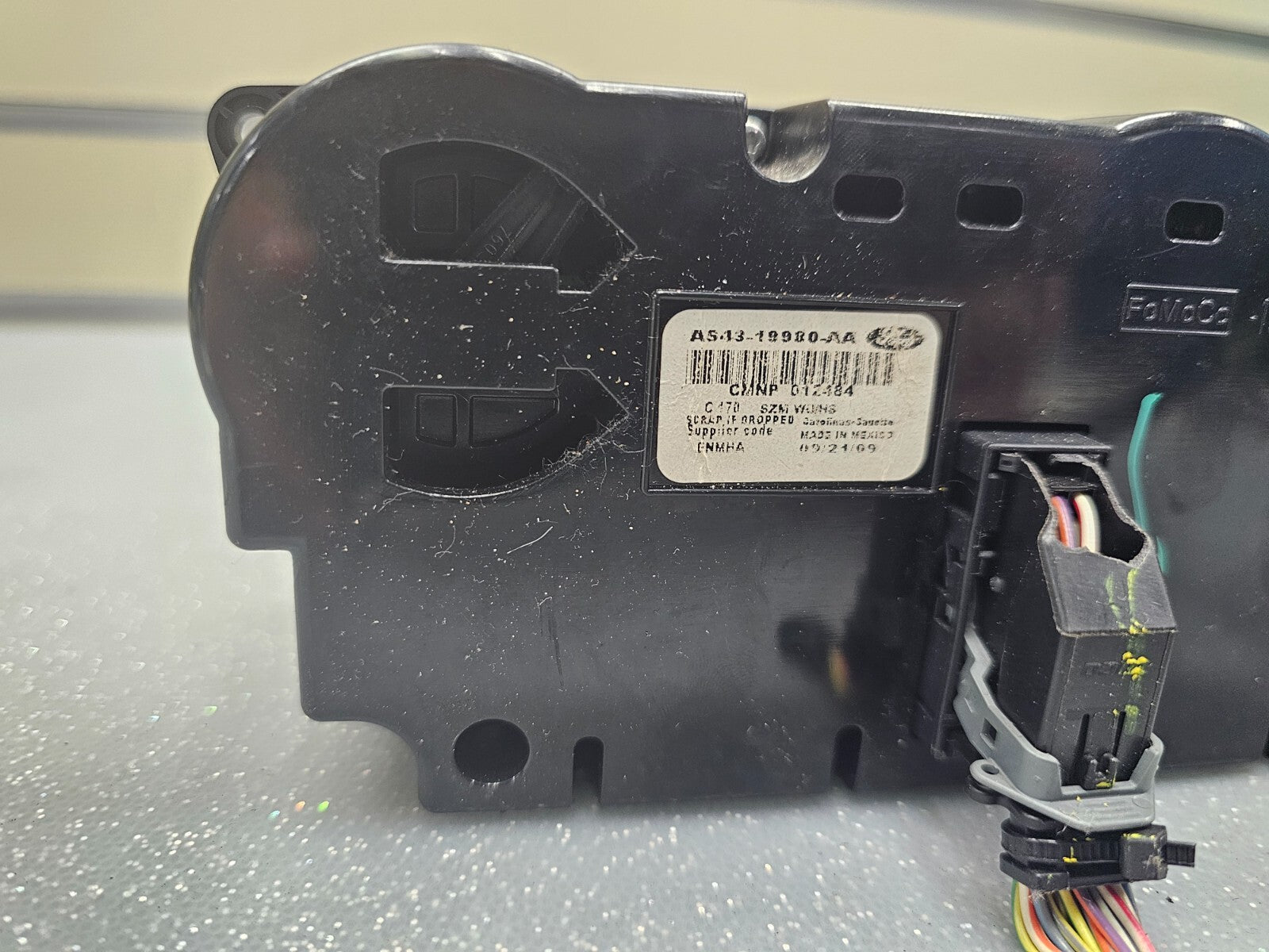 🔥08-12 Ford Escape Dash AC Heater Climate Temperature Control Unit Conditioner