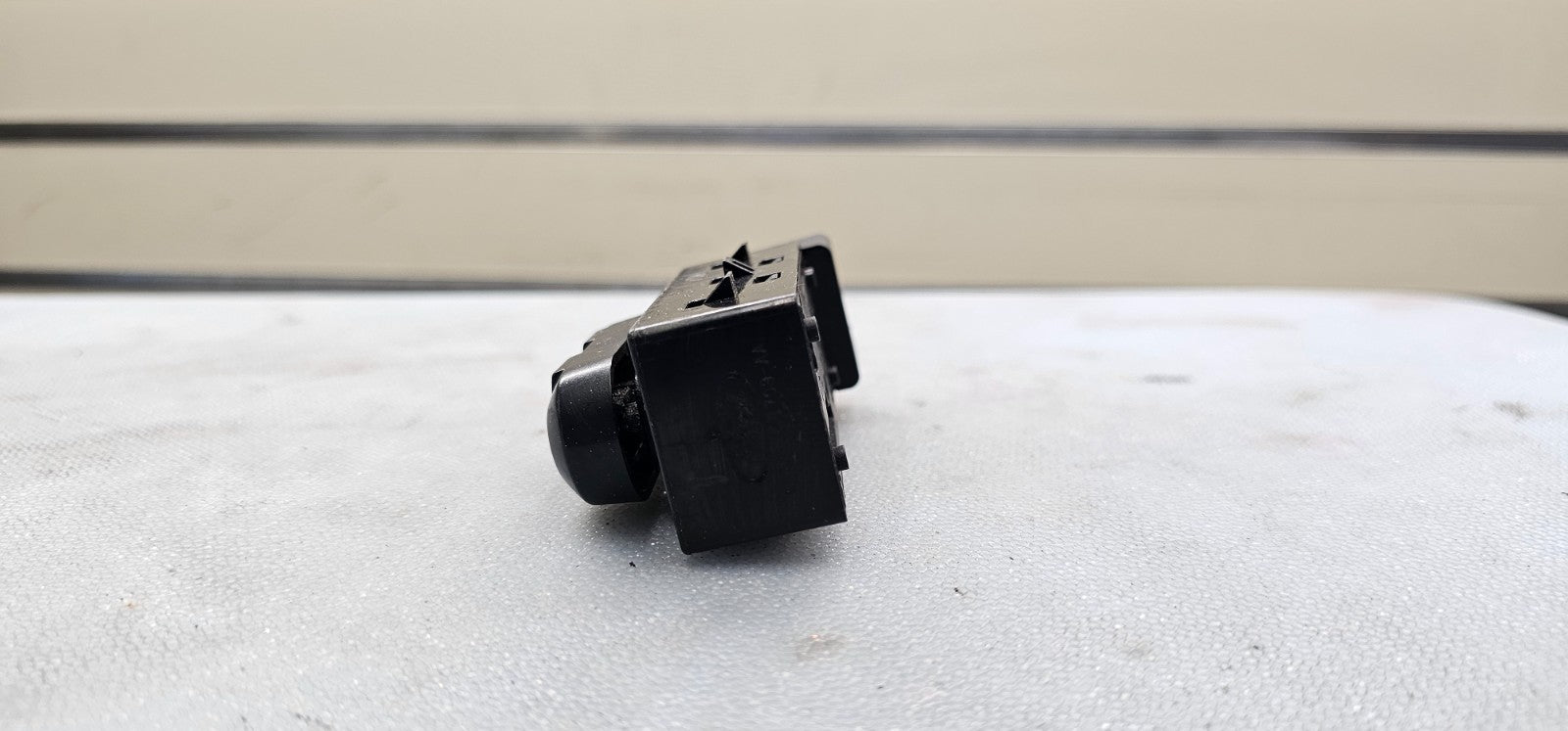🔥06-19 Explorer Milan 6 Way Adjustment Front Seat Power Switch Bezel Assembly