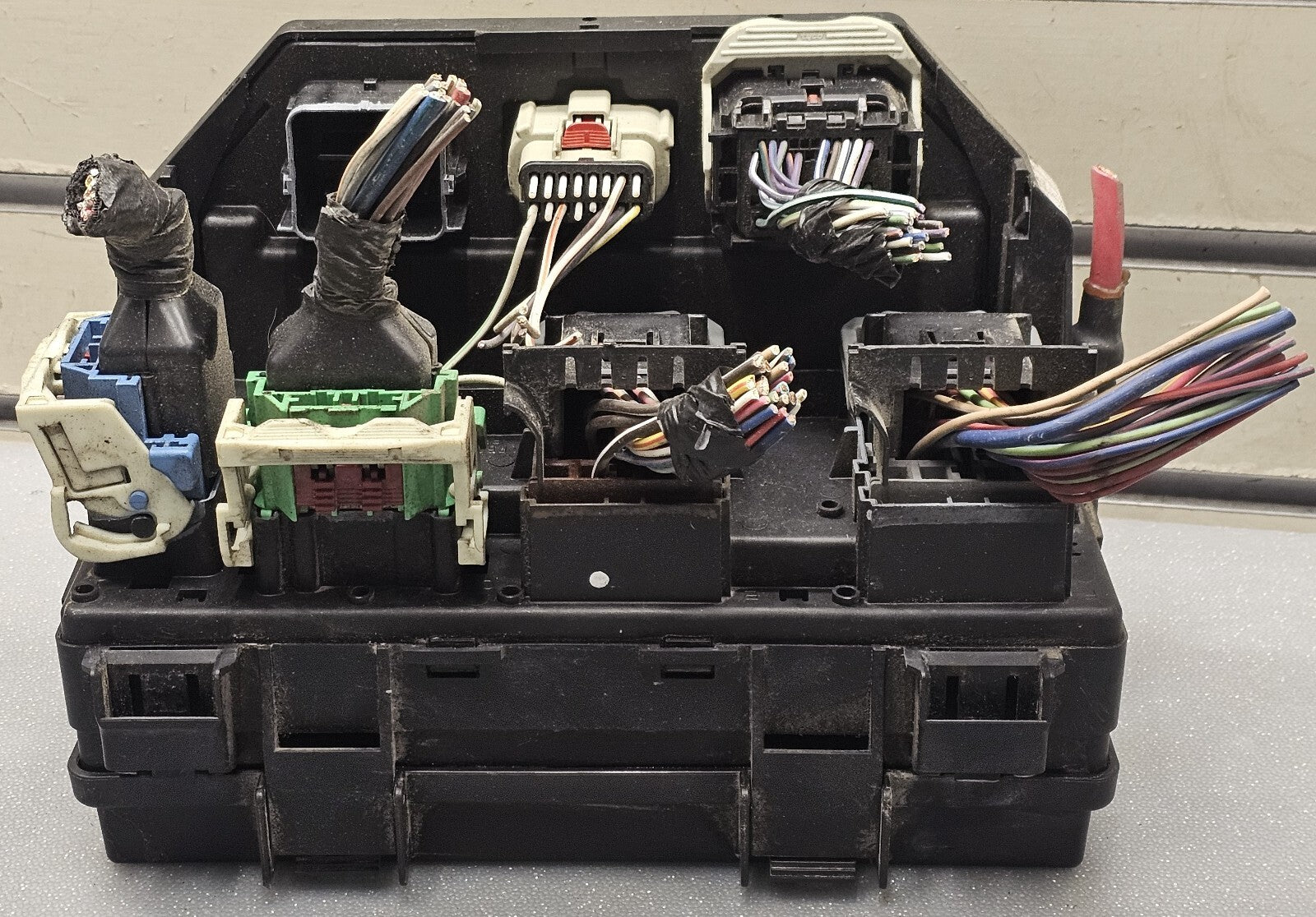 🔥08-09 DODGE NITRO LIBERTY TIPM TEMIC INTEGRATED FUSE BOX MODULE REBUILT OEM