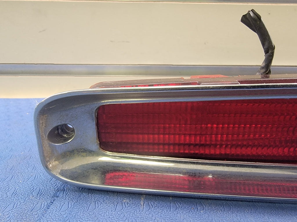 🔥85-93 Cadillac DEVILLE Driver Left Tail Light Chrome Trim Fits