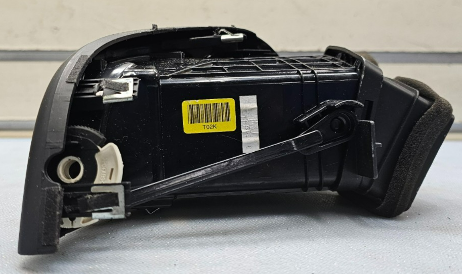 🔥10-13 KIA FORTE DASH LEFT DRIVER A/C AC AIR VENT HEATER PANEL ASSEMBLY BLACK