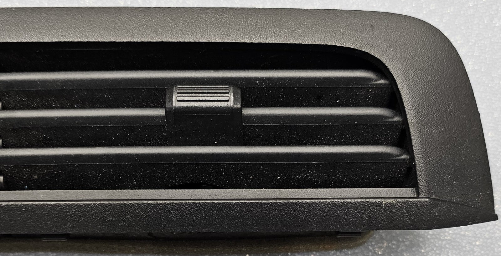 🔥08-11 Ford Focus Front Upper Center Dash Dual Air Vent Bezel Trim Panel Black