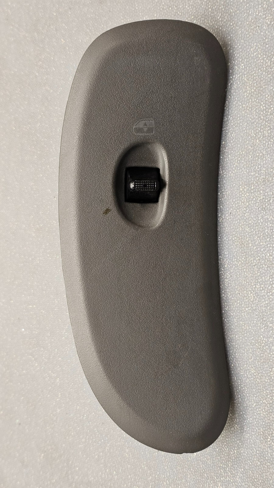 🔥01-07 Caravan Town Country Front Right Passenger Window Door Lock Switch Gray