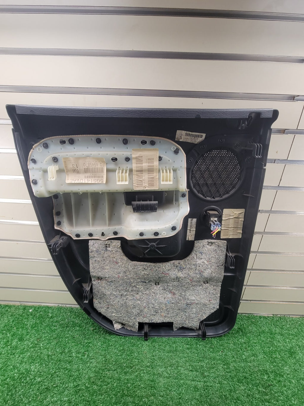 🔥02-05 Dodge RAM Interior DOOR Panel Rear Right Passenger BLACK v1 G22