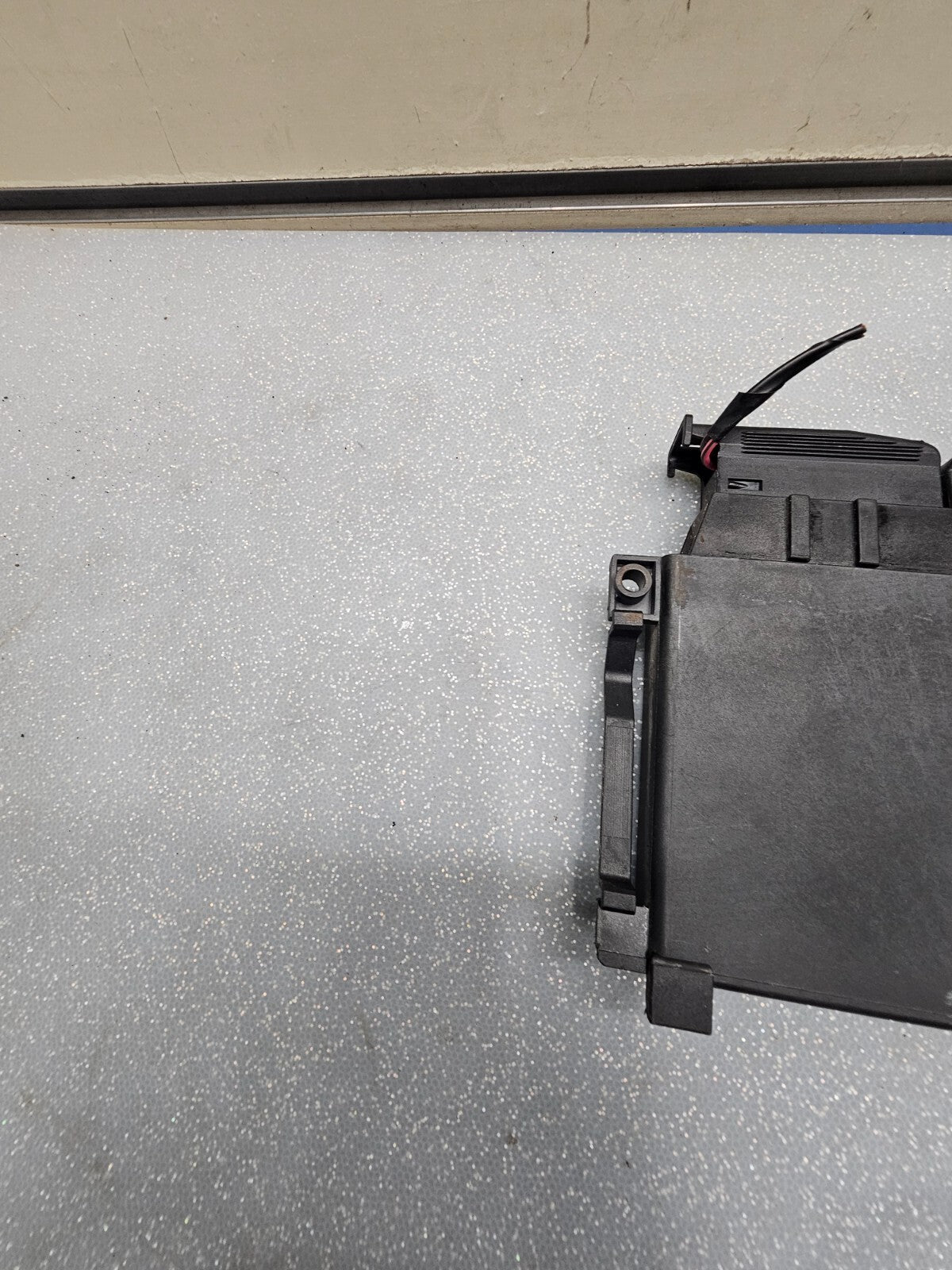 🔥2005-2006 Chrysler 300 Dodge Magnum Mopar Transmission Control Module Assembly