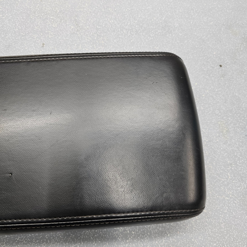 🔥08-10 Dodge Charger Center Console Arm Rest Lid Leather Assembly Cover BLACK