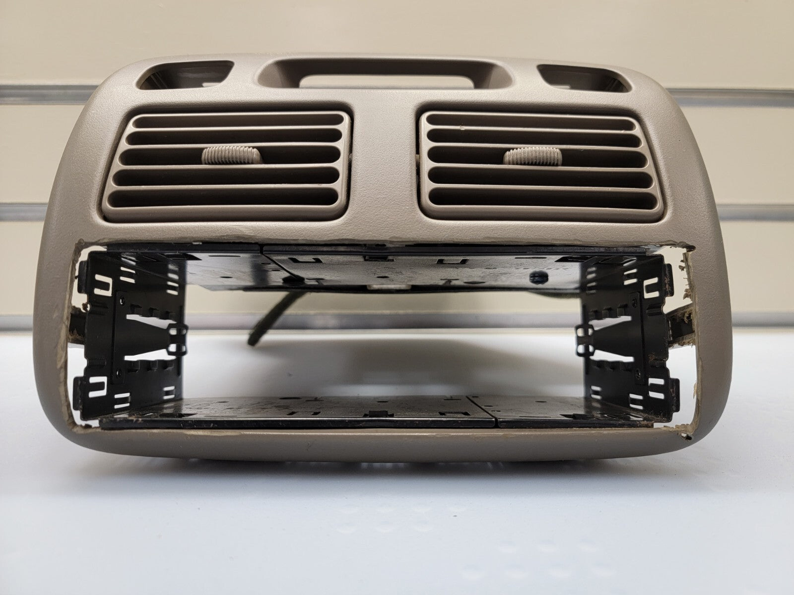 98-02 TOYOTA Corolla Center Dash AC Air Vent Grille Radio Bezel Trim TAN B34