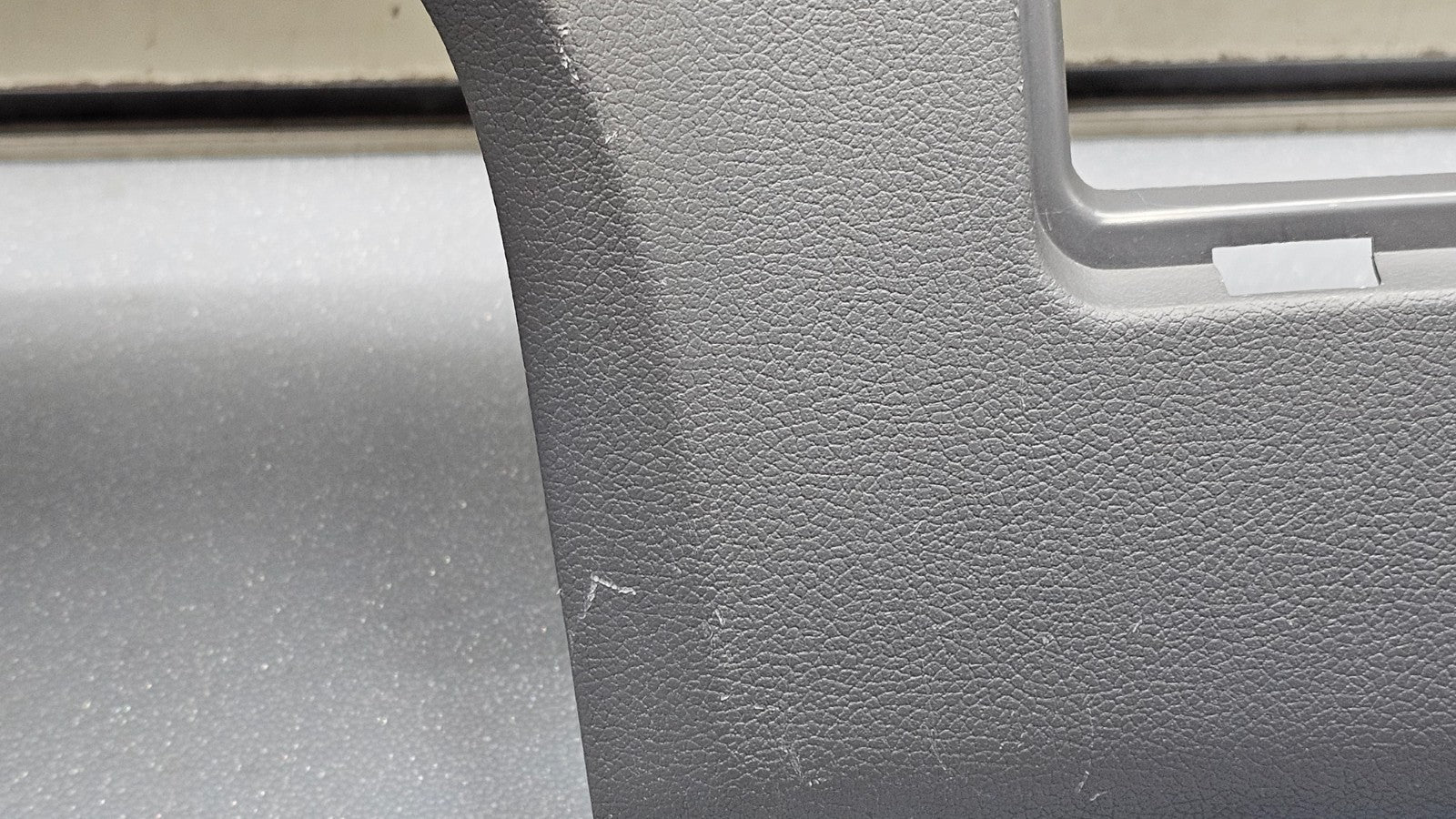 🔥11-14 SONATA LEFT DRIVER LOWER DASH COVER TRIM KNEE BOLSTER KICK PANEL GRAY