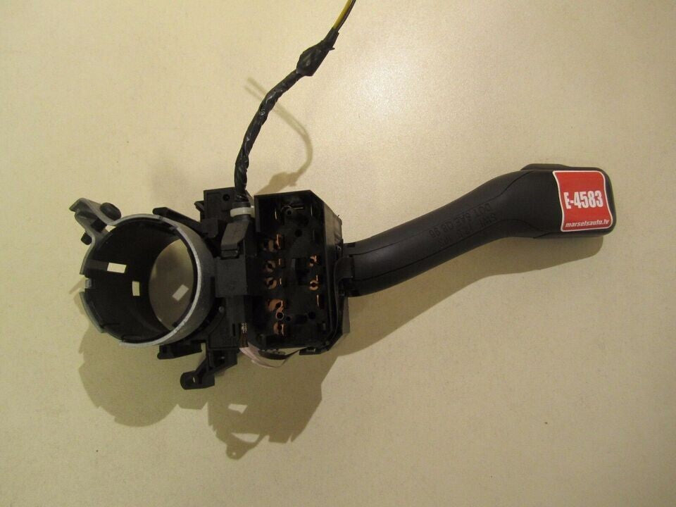 01-05 PASSAT GOLF JETTA STEERING COLUMN TURN SIGNAL WIPER CRUISE CONTROL SWITCH