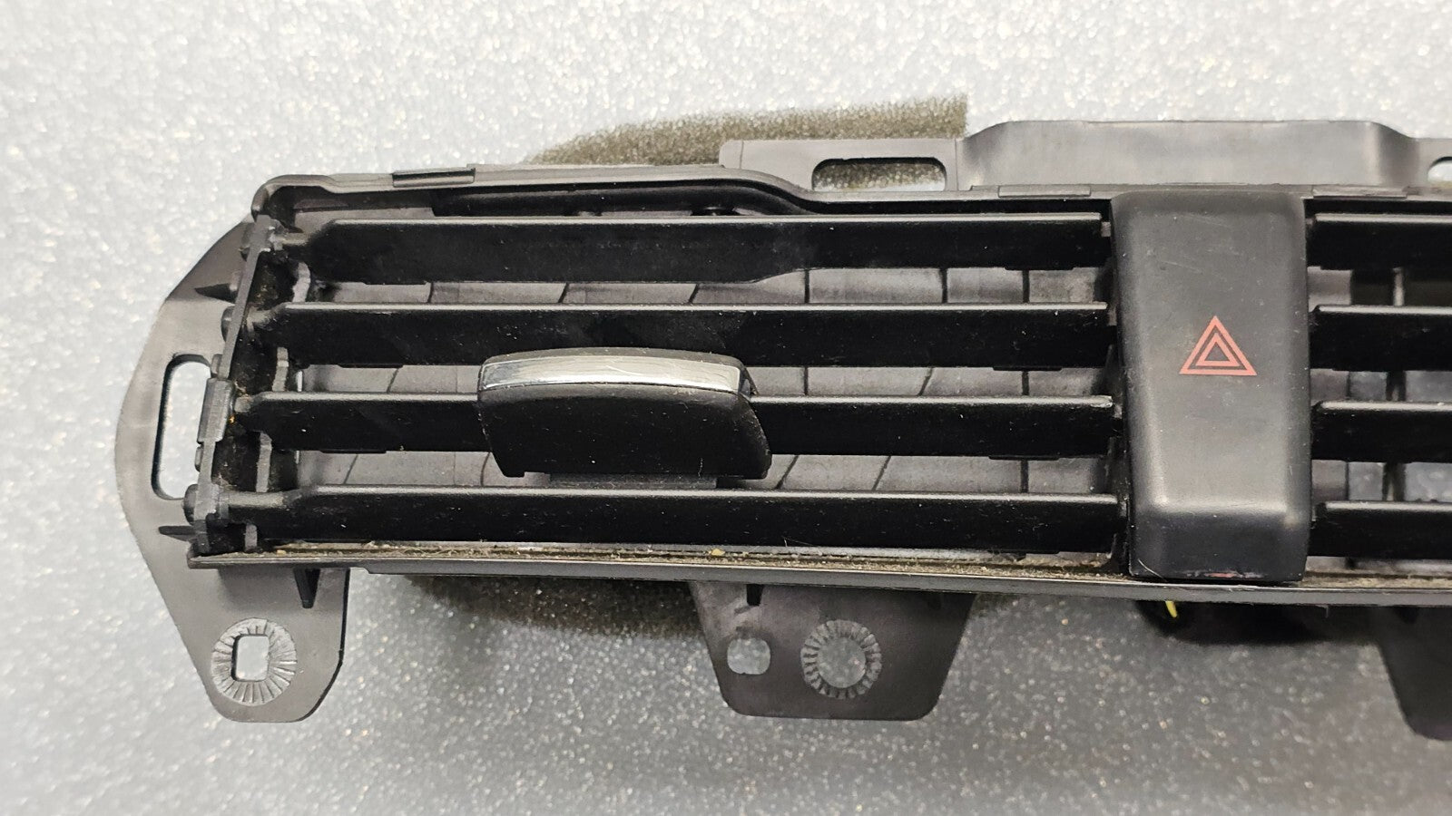 🔥13-20 FORD FUSION Front Center Dash Air A/C AC Vent Heater Panel Black