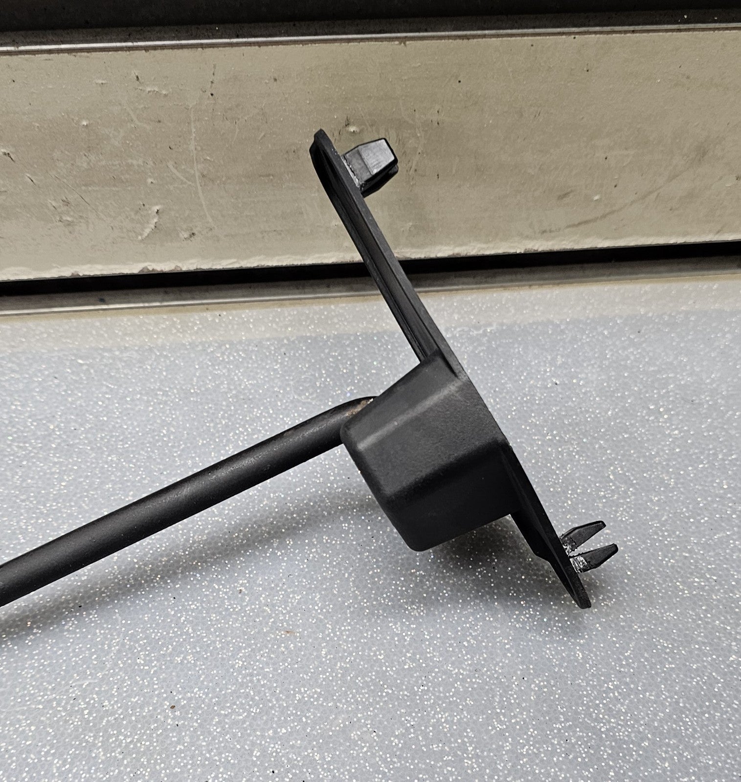 🔥2002-2006 Nissan Altima Hood Prop Rod 2.5 3.5 OEM