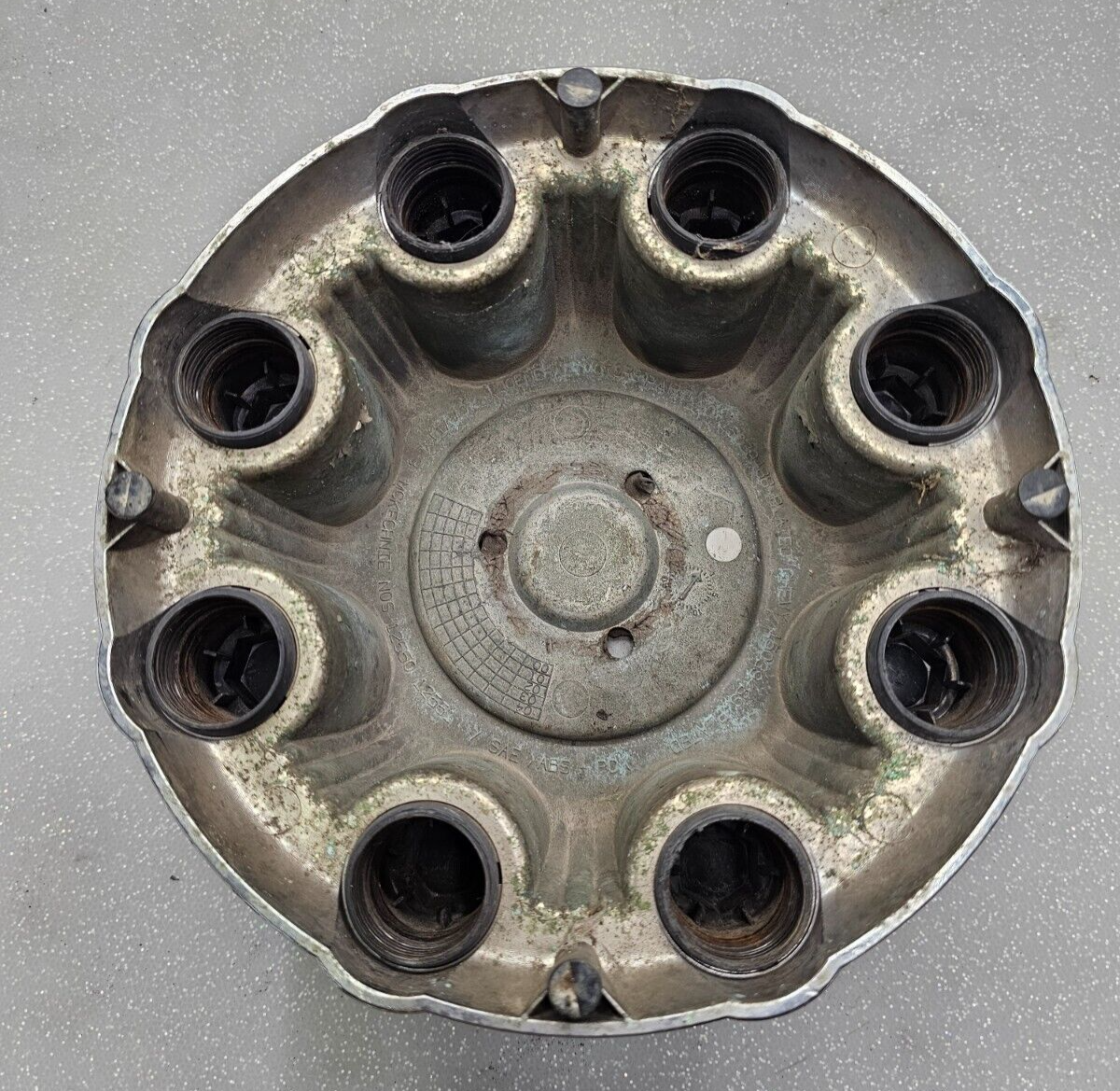 01-10 Chevy Express Silverado Suburban Front Rear Wheel Center Cap Hubcap Cover