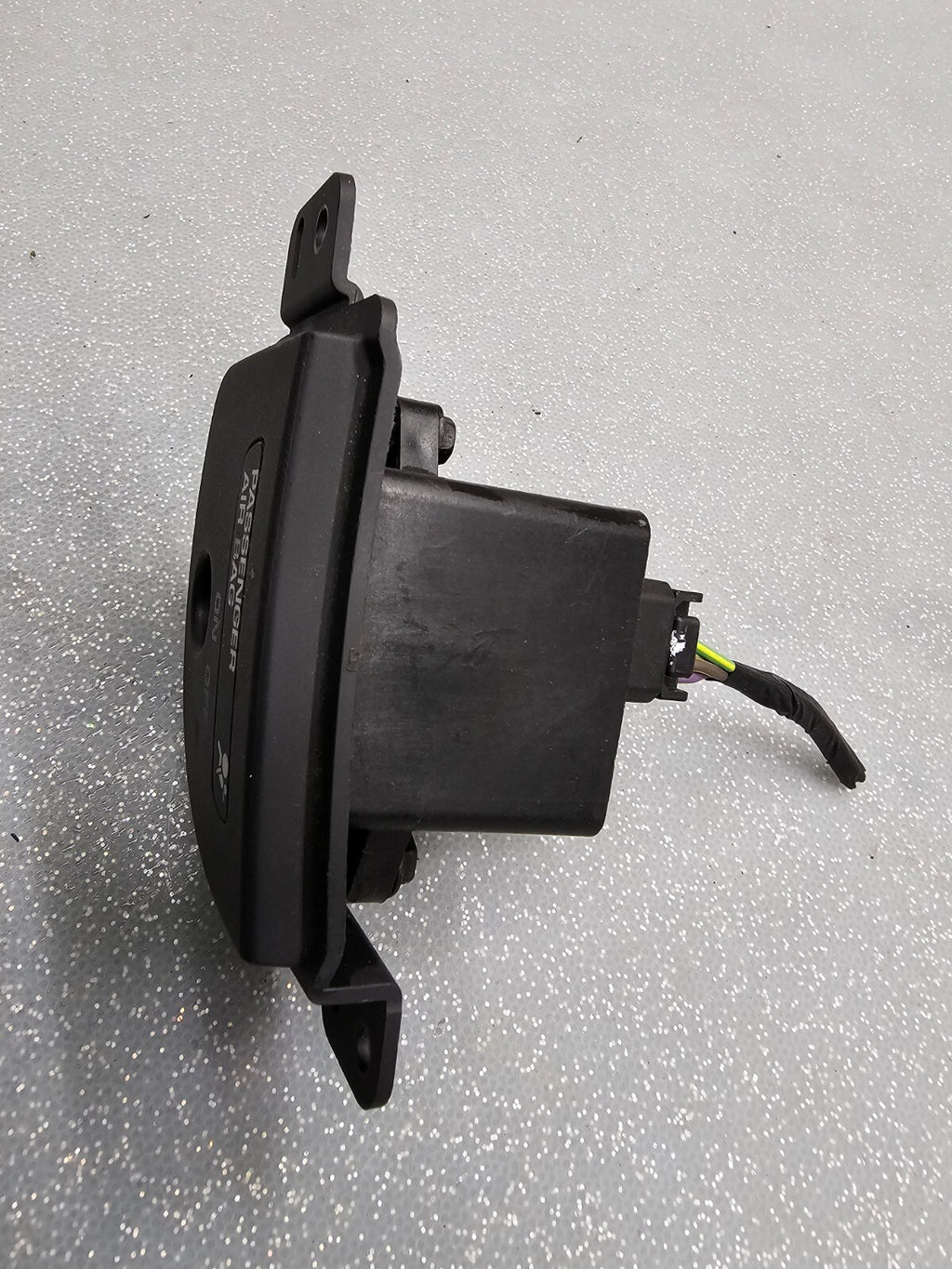 🔥02-05 DODGE RAM Dash Center Passenger ARBAG Push Button Switch Turn Signal SW8