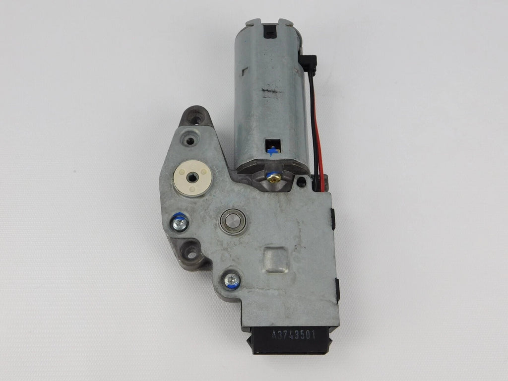 02-04 Escalade Silverado Tahoe Yukon Sunroof Moonroof Power Motor OEM