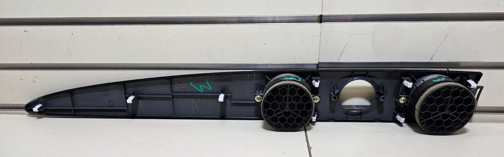 🔥03-06 MITSUBISHI OUTLANDER CARBON FIBER UPPER DASH VENT CLOCK BEZEL TRIM OEM