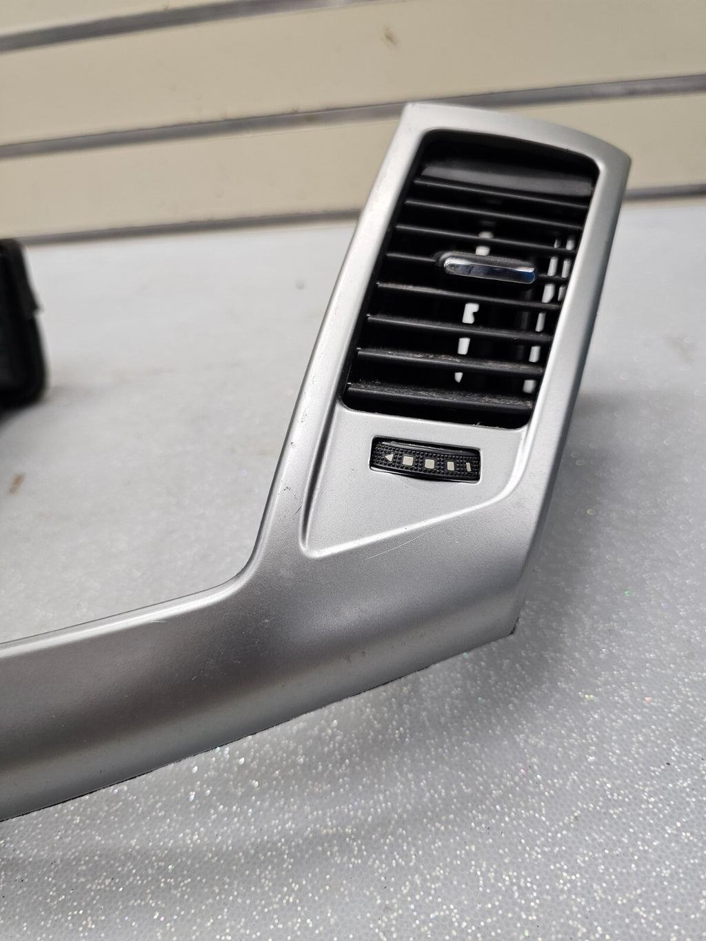 🔥11-15 Chevy Cruze Center Dash Center Radio Surround Bezel Trim Panel Silver