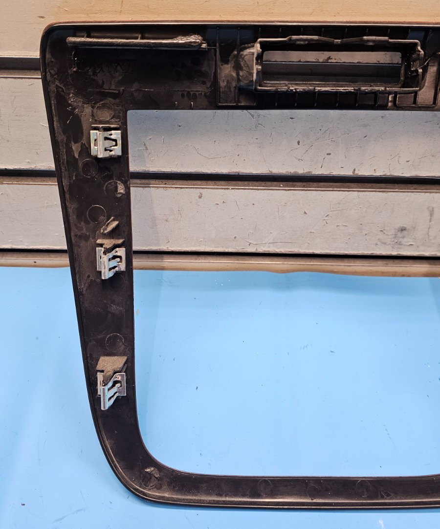 🔥06-13 Impala Center Dash AM FM Radio Stereo Trim Panel Bezel Woodgrain OEM