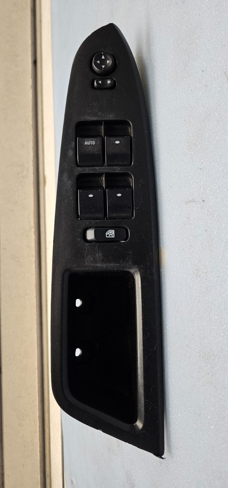 🔥09-16 CHEVY IMPALA LEFT DRIVER MASTER POWER DOOR WINDOW SWITCH BEZEL BLACK