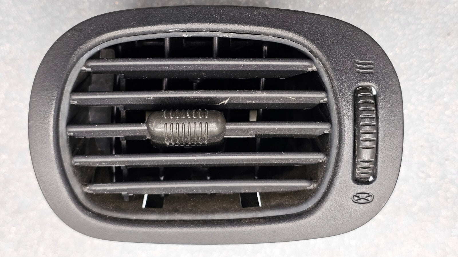 🔥01-07 Dodge Grand Caravan Dash Right Passenger Air Vent AC Heater Panel Black