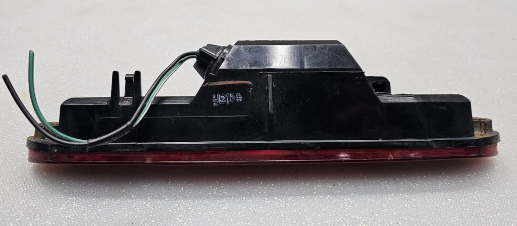 🔥2005-2007 Honda Odyssey Spoiler Third Brake Light Tail Light Assembly OEM