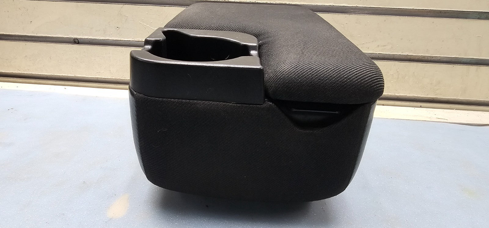 🔥98-04 Ford RANGER Center Console Jump Seat ARMREST Lid w/ CUP Holder BLACK JS2