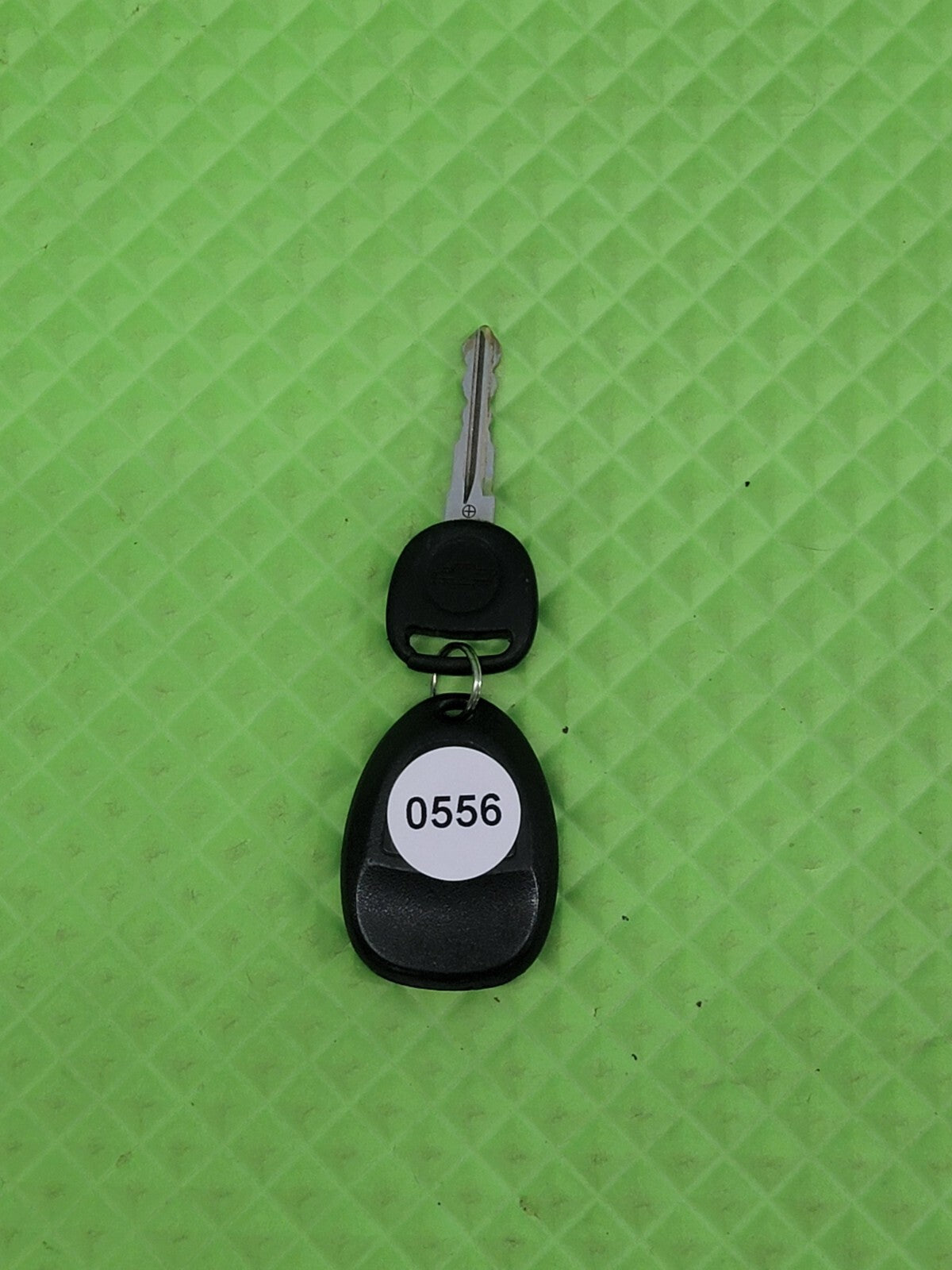 🔥2007-2014 Chevrolet Tahoe Suburban GMC Yukon Remote Car Key Fob & key