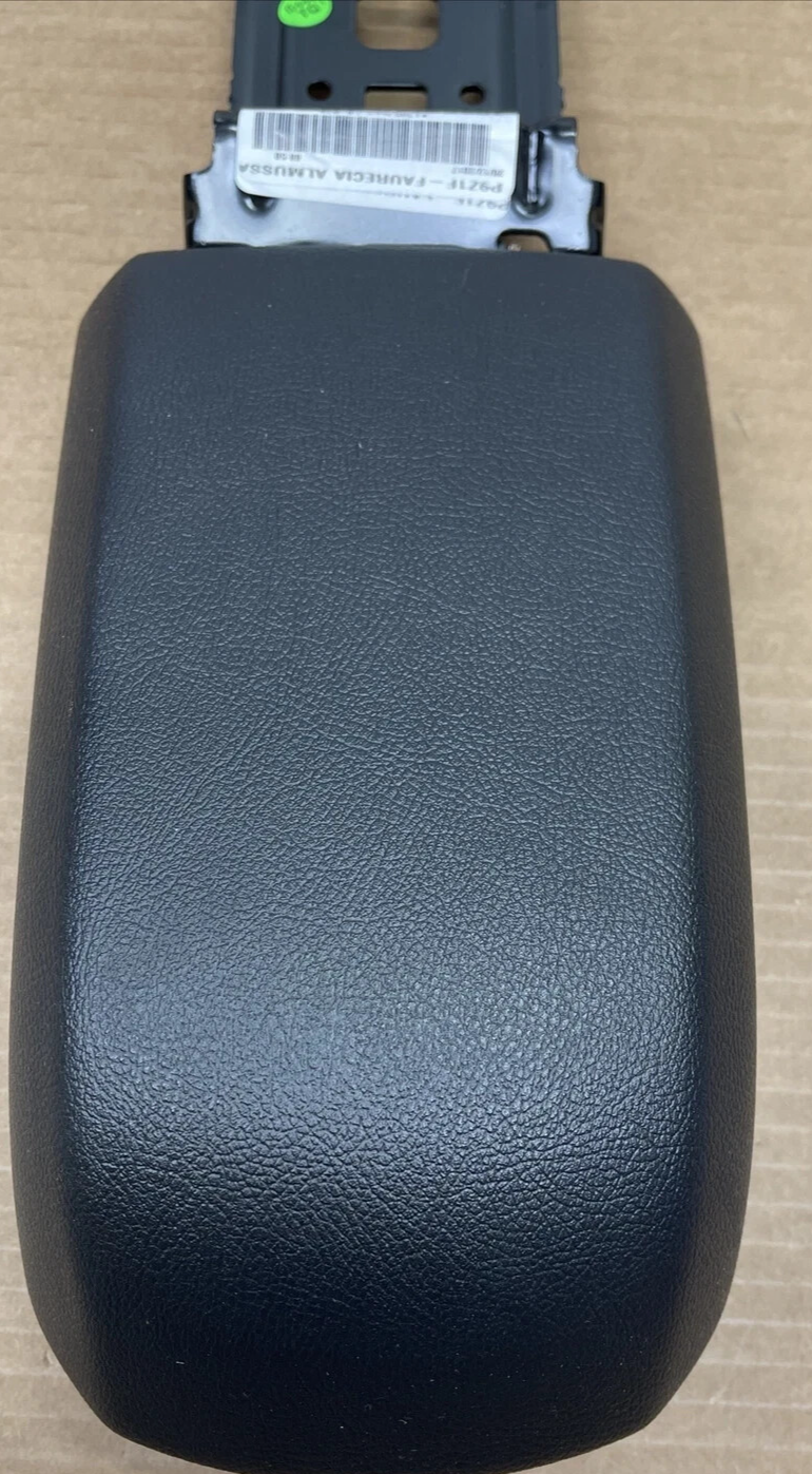 🔥14-19 Ford Fiesta Center Console Lid Arm Rest Armrest Black