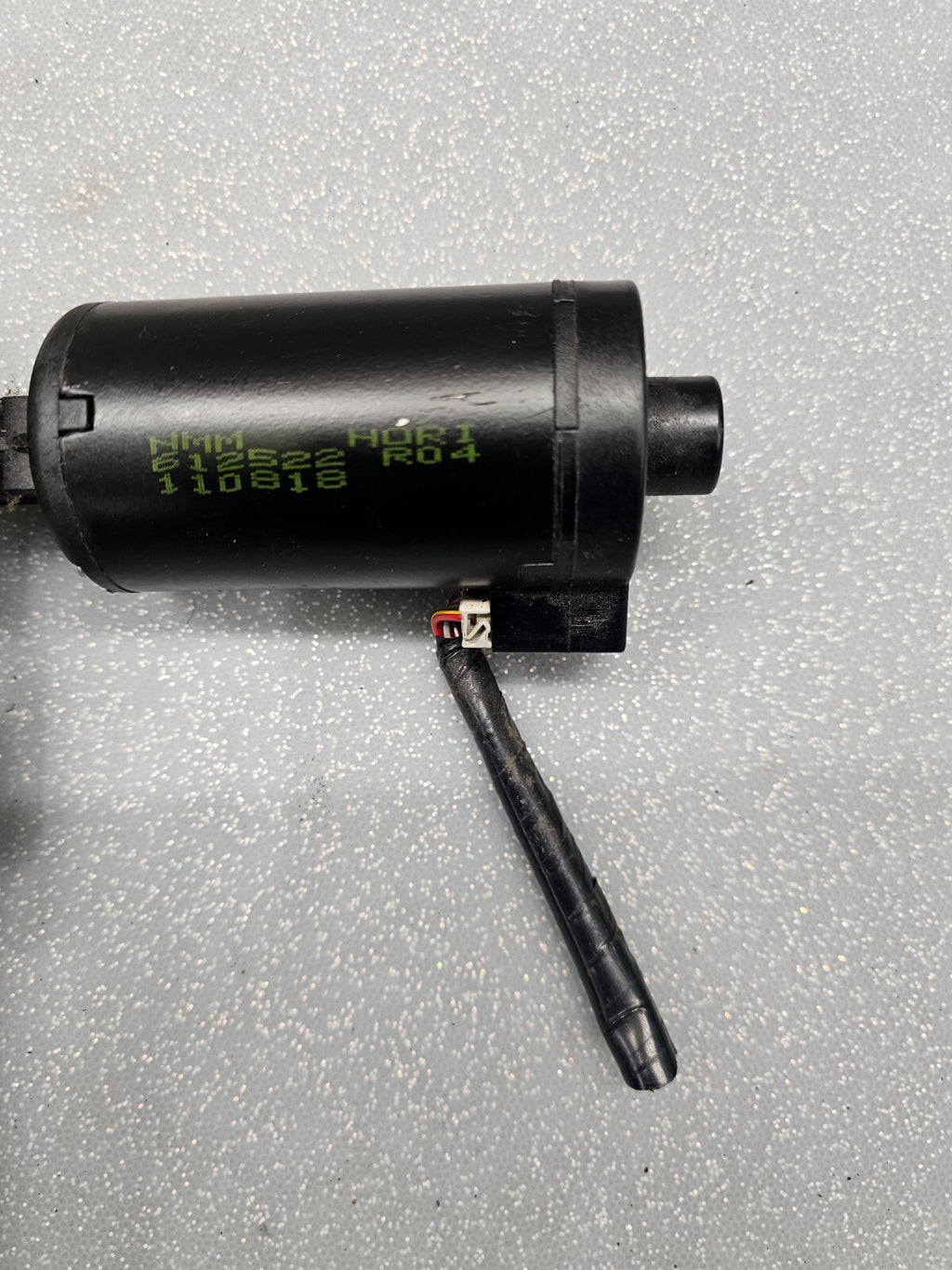 08-15 Nissan Titan driver seat forward back adjustment motor Assembly NON MEMORY