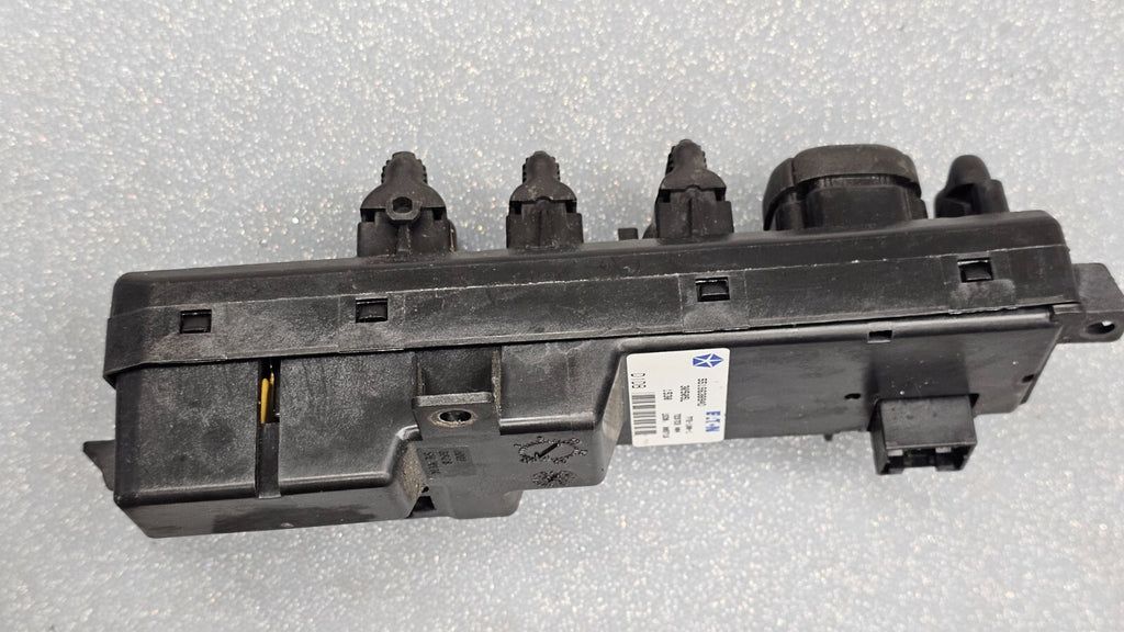 99-04 Jeep Grand Cherokee Driver Left Master Door Window Mirror Switch Assembly