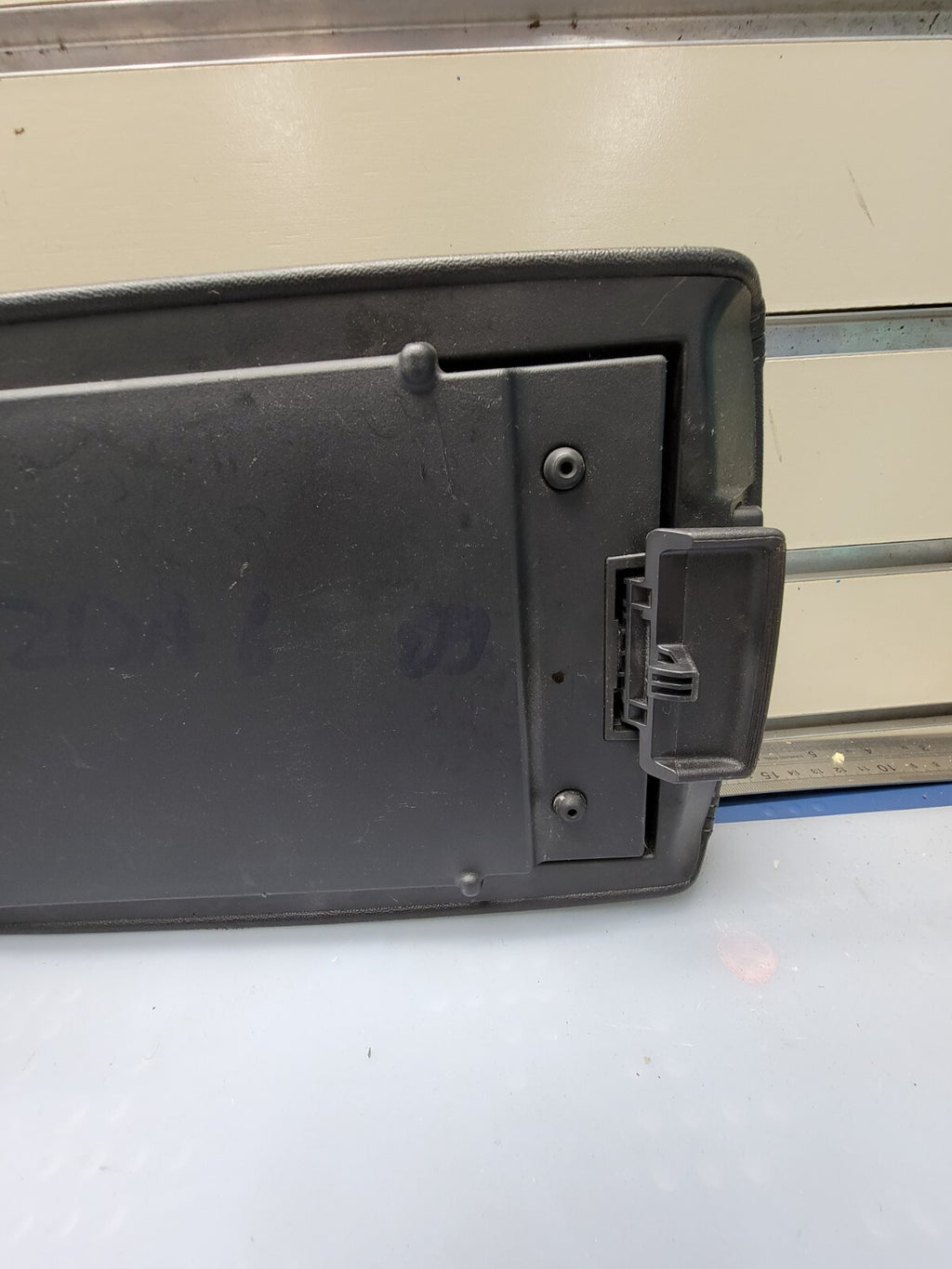 🔥2009-2013 Mazda 6 Center Console Arm Rest  Lid Cover  Black Leather OEM