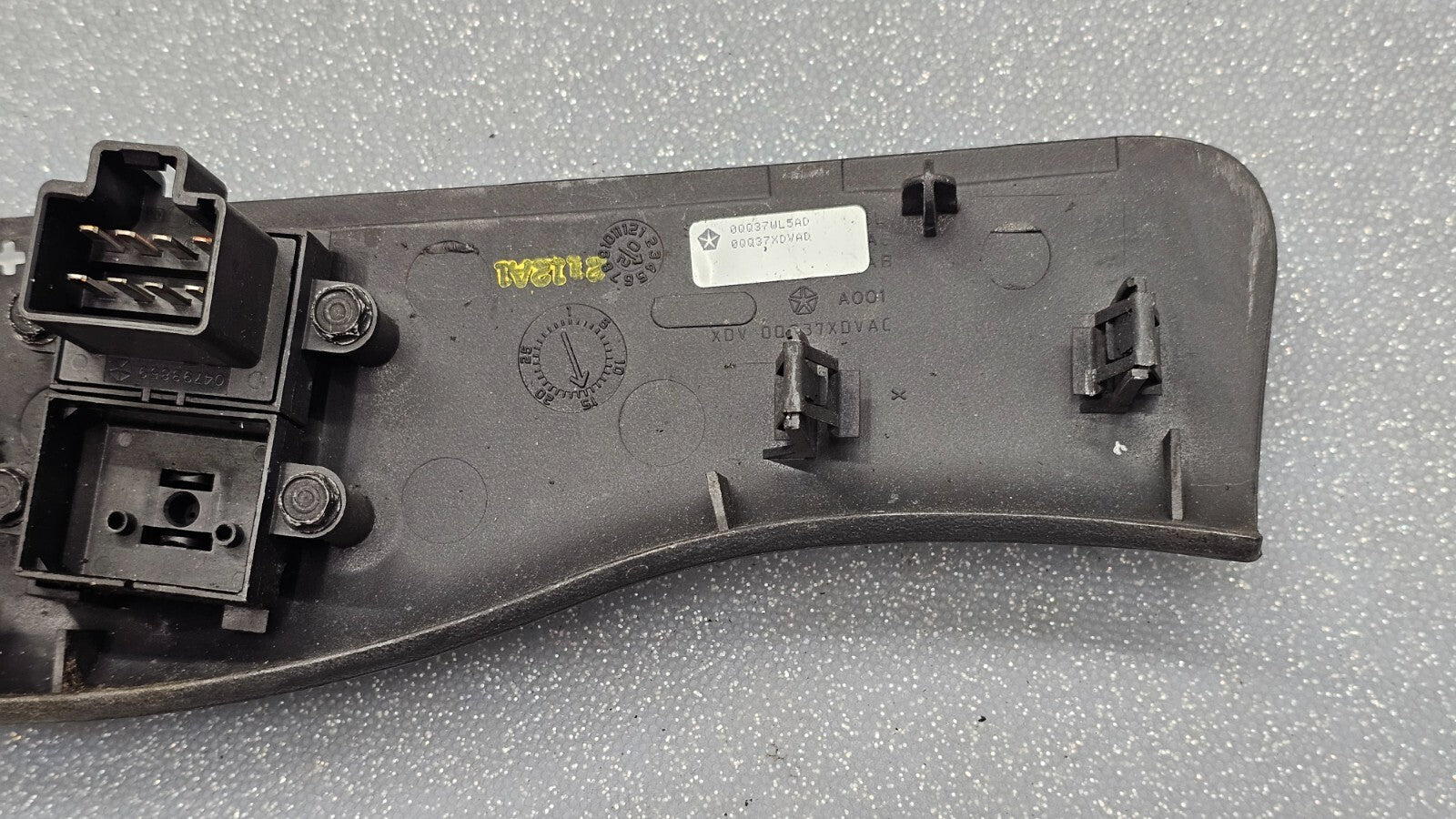 🔥00-05 Dodge Neon Front Left Driver Master Power Window Control Switch Black
