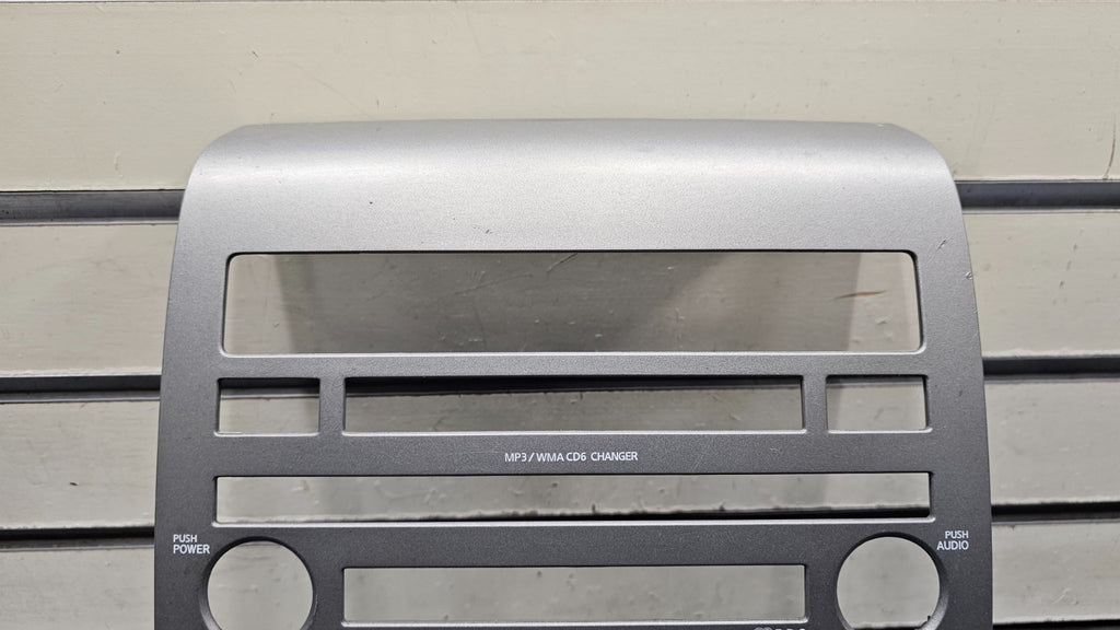 🔥04-07 ARMADA TITAN STEREO RADIO DASH PANEL TRIM CLIMATE CONTROL BEZEL SILVER