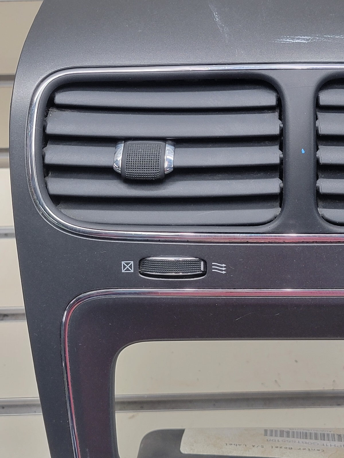 🔥2011-2020 Dodge Journey Center Dash Bezel For Radio With Air Vents OEM