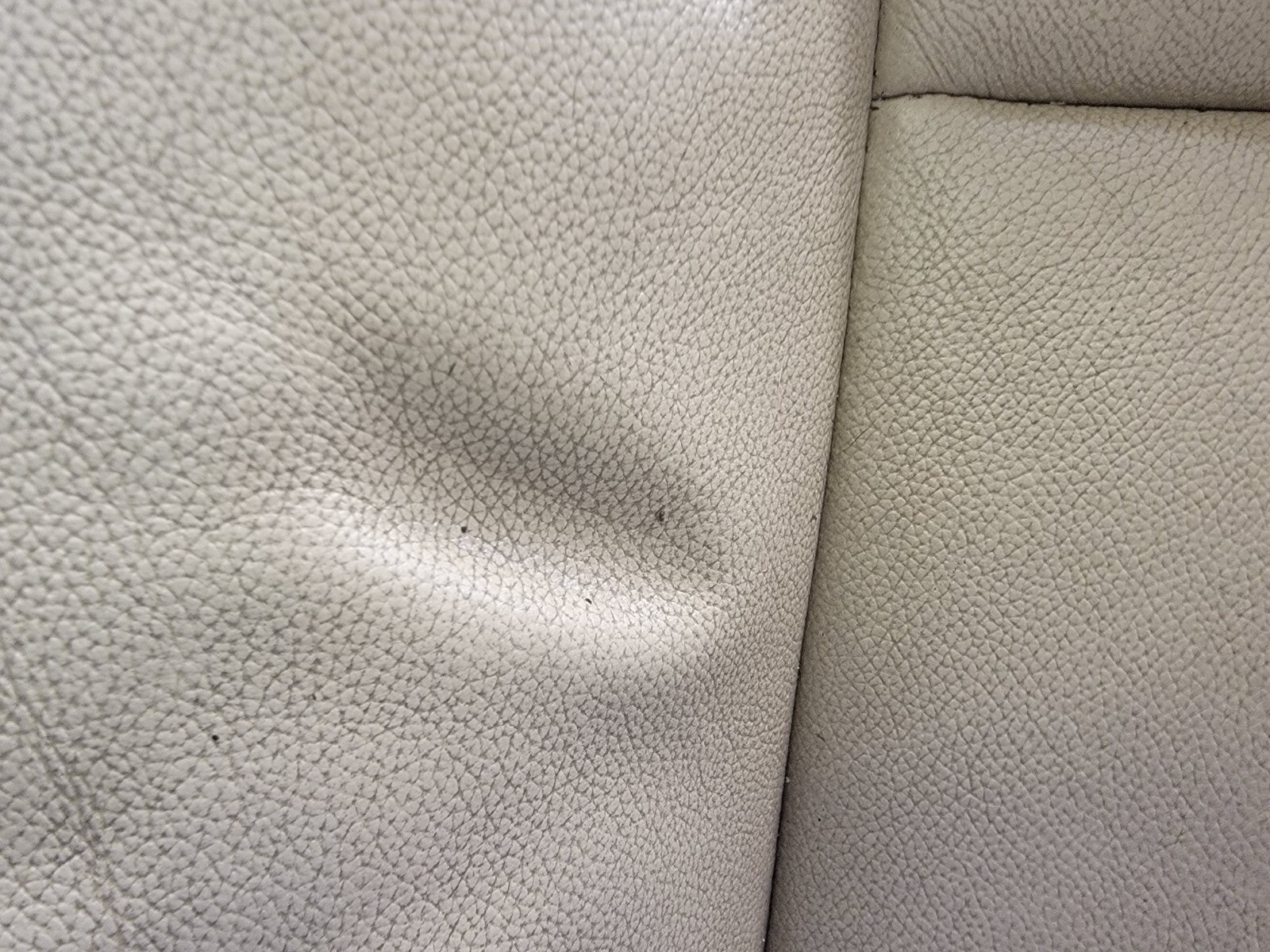 🔥07-13 GMC Sierra 1500 2500 3500 Seat rest cushion leather front right TAN V4