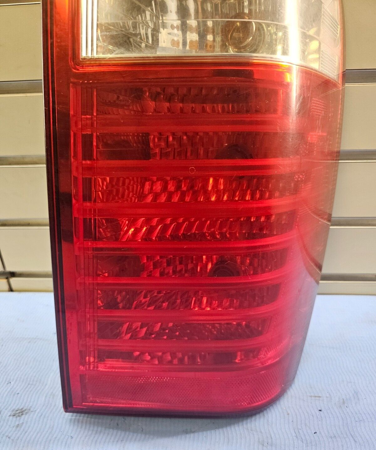 🔥06-12 Kia Sedona Rear Right Passenger Tail Brake Stop Light Lamp Assembly OEM