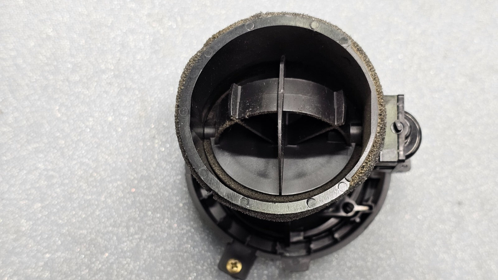 🔥01-05 CHRYSLER PT CRUISER Dash Left Driver Air Vent Heater Conditioning Black