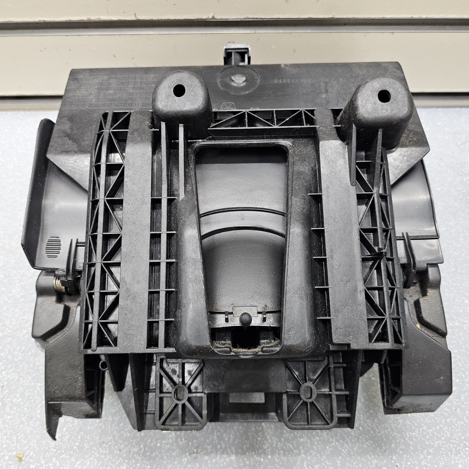 02-05 Dodge RAM Dash 2 CUP Drink HOLDER Center Console Instrument GRAPHITE CH7