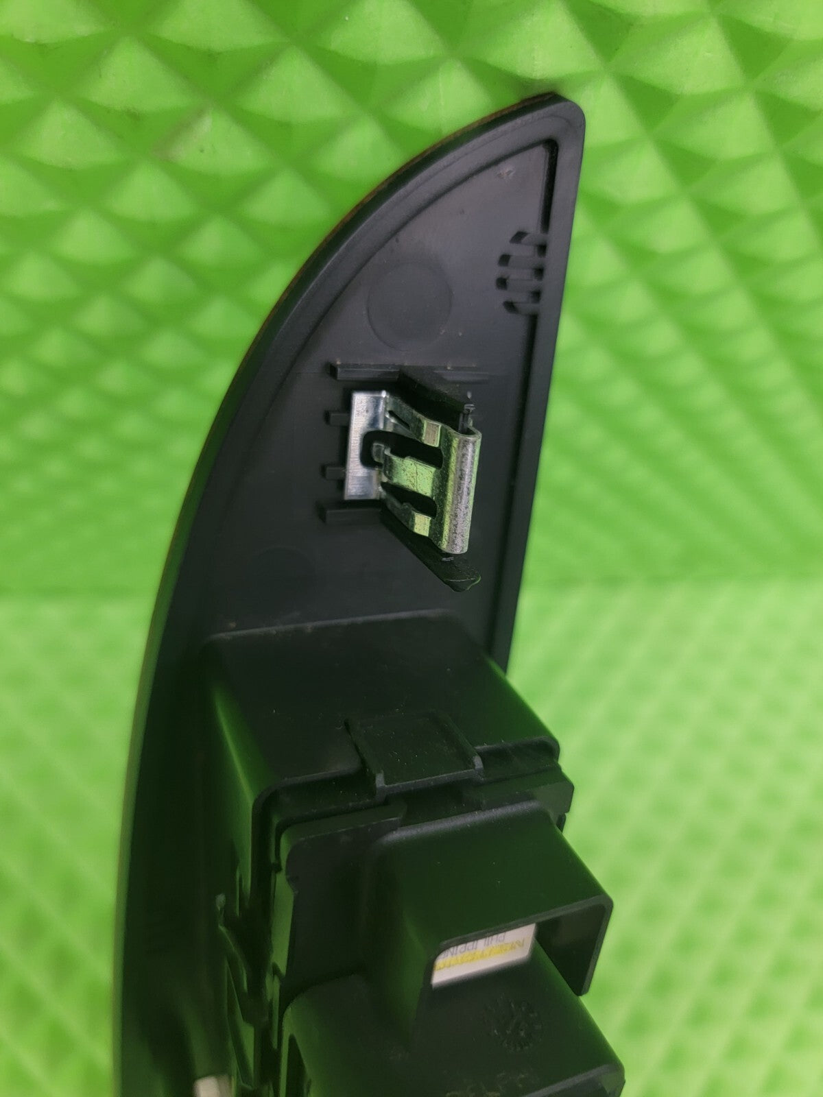 🔥07 - 13 Chevy saburban rear left Side Window Switch Bezel OEM WOODGRAIN WS5