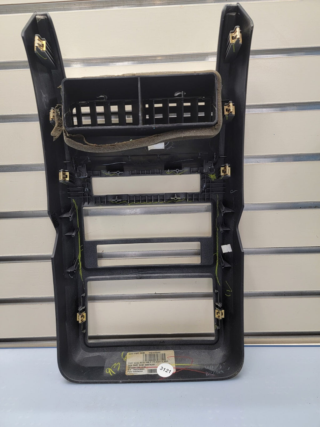 🔥09-10 DODGE JOURNEY Center DASH RADIO TRIM BEZEL Climate Vents OEM silver