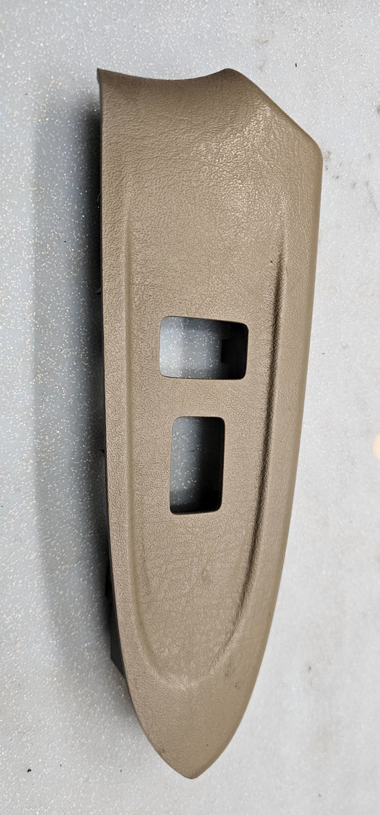🔥02-05 CHEVY TRAILBLAZER Window Door Switch Front RIGHT Passenger Assembly Tan 