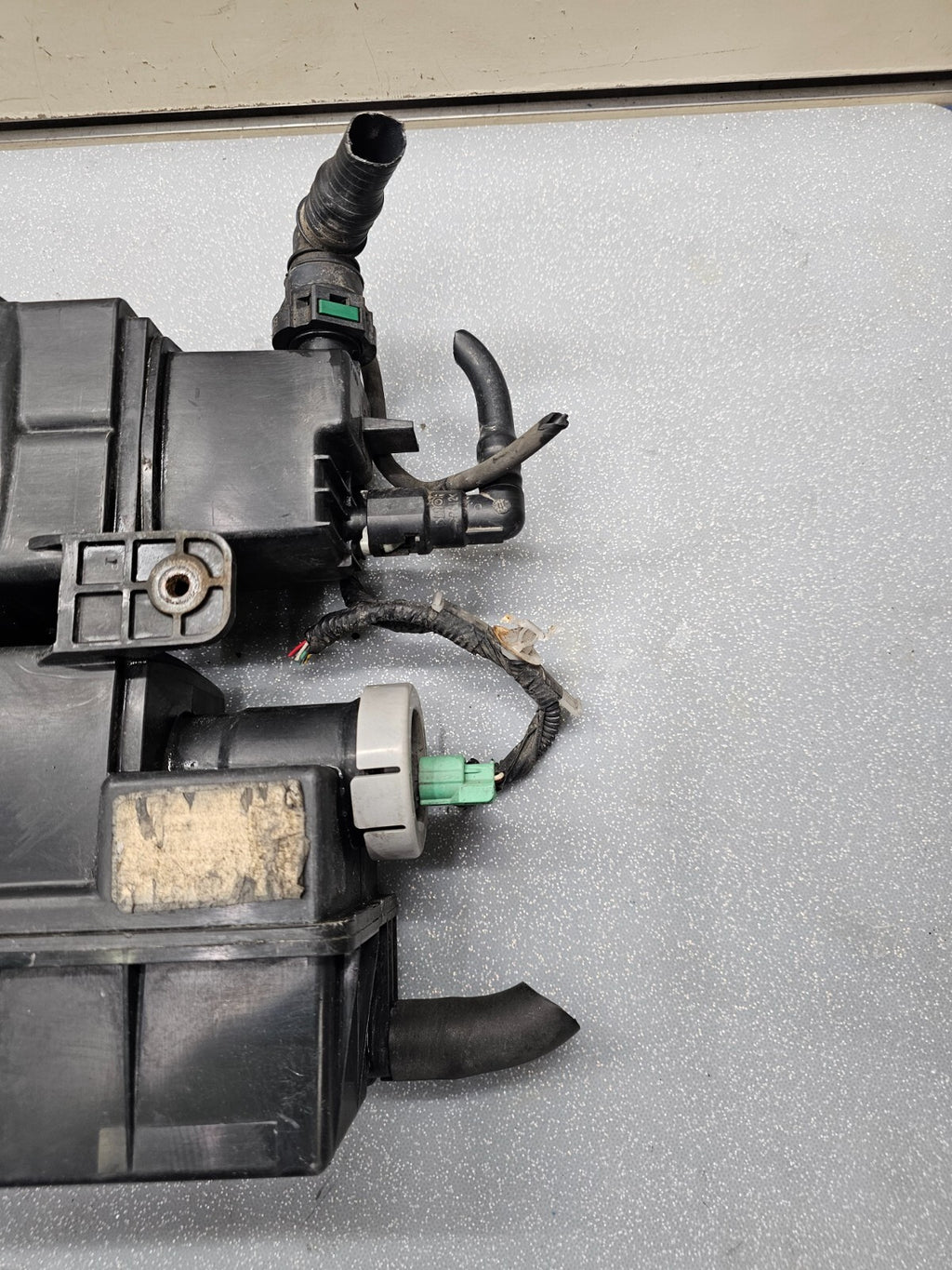 🔥08-12 Honda Accord Canister Fuel Gas Evap Charcoal Engine Vapor Emission Tank