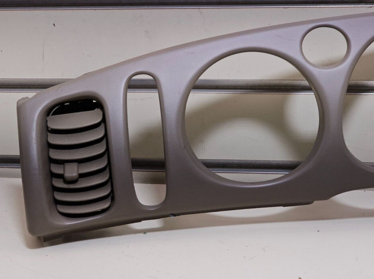 🔥00-05 BUICK LESABRE DASH SPEEDOMETER INSTRUIMENT CLUSTER BEZEL TRIM PANEL TAN