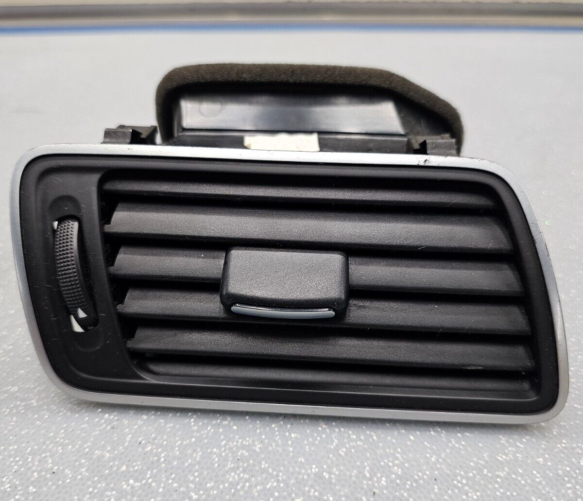 12-15 Volkswagen VW Passat Right Dash Air Vent Heater Filter Climate Temperature