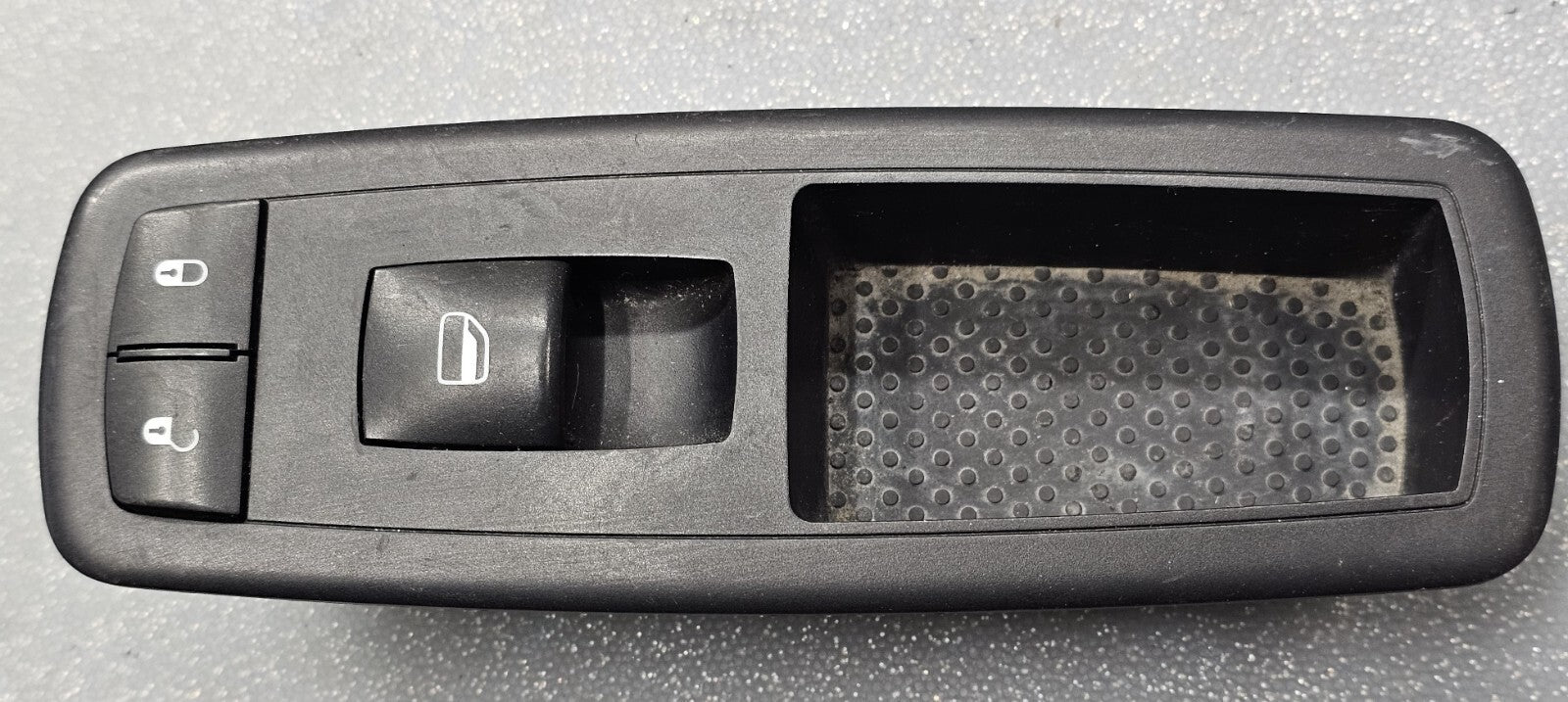 🔥13-15 Dodge Ram Right Passenger Power Door Window Switch Lock Assembly Black