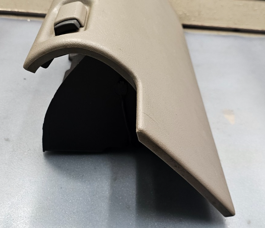 95-99 CHEVY GMC TRUCK SILVERADOC/K Glove Box Storage Compartment Assembly TAN