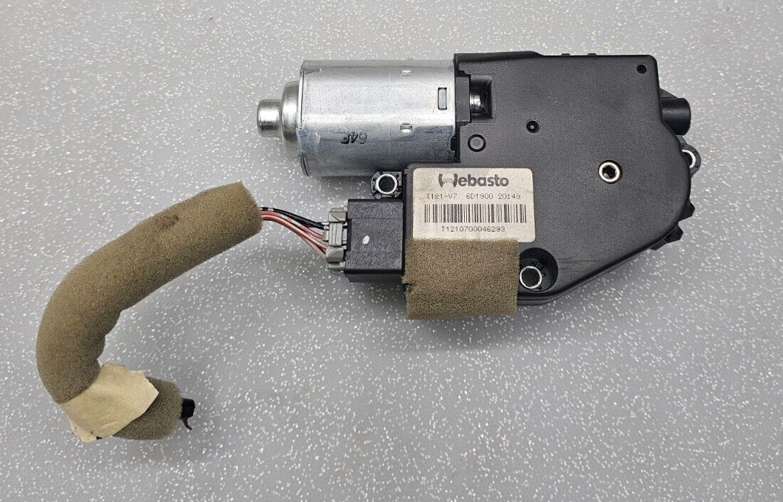 🔥2004 - 2009 MAZDA 3 FACTORY SUNROOF MOTOR  OEM  SM10