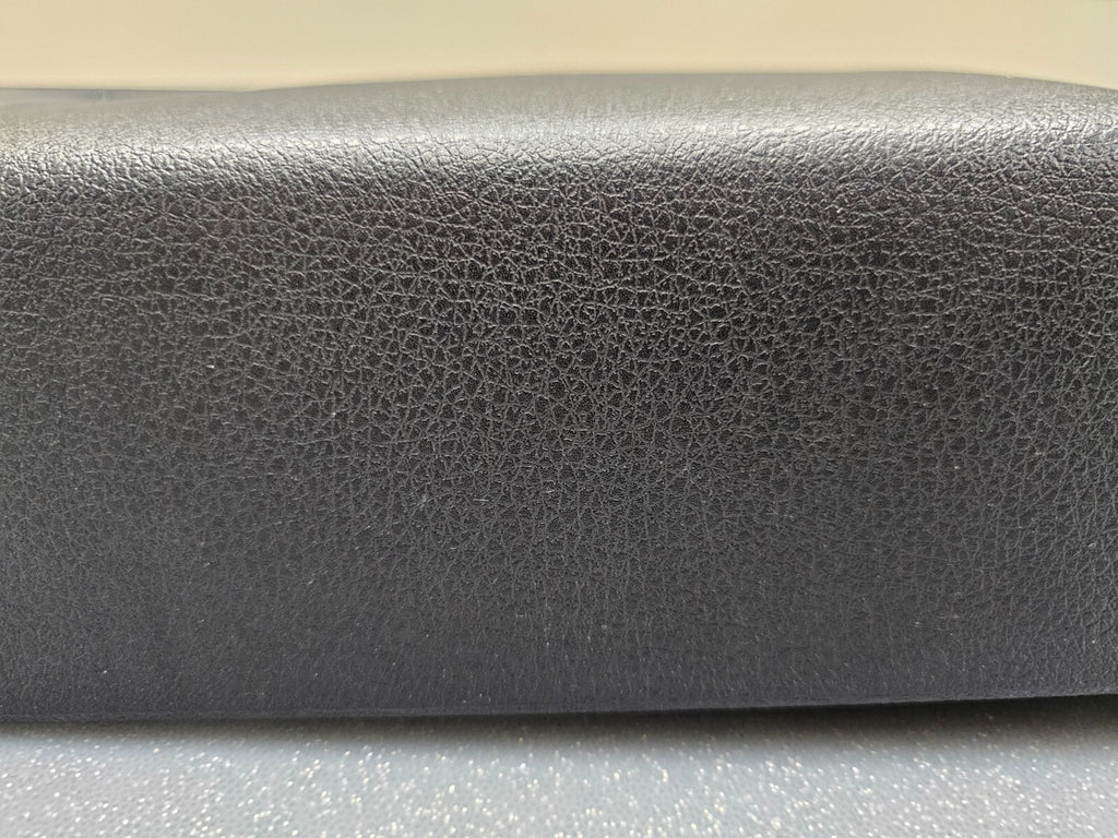 04-08 FORD F150 LARIAT FLOOR CENTER CONSOLE COLUMN SHIFT ARM REST LID TOP BLACK