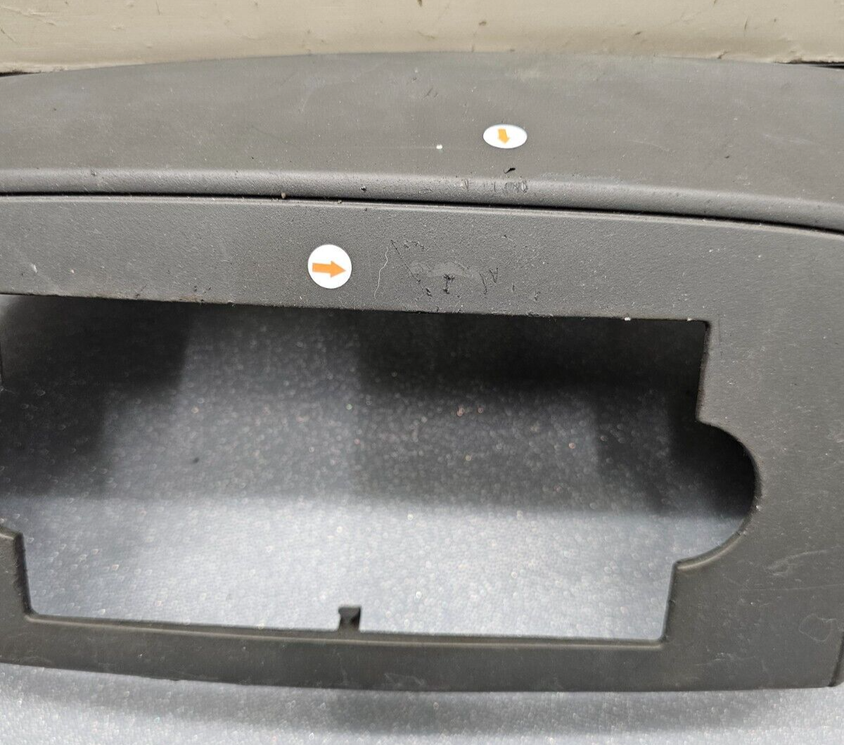 🔥05-07 Grand Cherokee Center Dash AM FM RADIO STEREO TRIM BEZEL PANEL GRAY B30