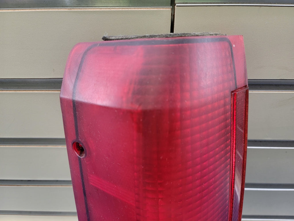 🔥1987-1991 Ford Bronco Rear left Driver Side Tail Brake Light OEM